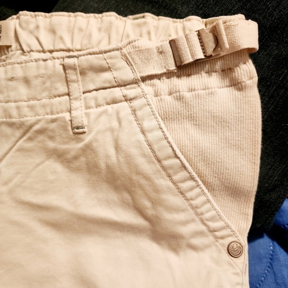 Old Navy Maternity Low Waist Cropped Khaki Pants Women's Size 8 Adjustable Waist - Picture 3 of 11